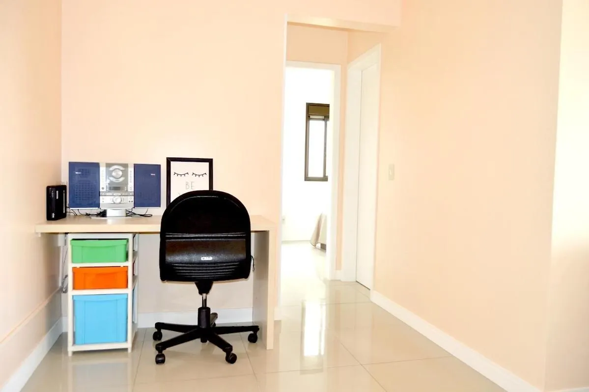 Simple, Complete And Functional Apartment Porto Alegre